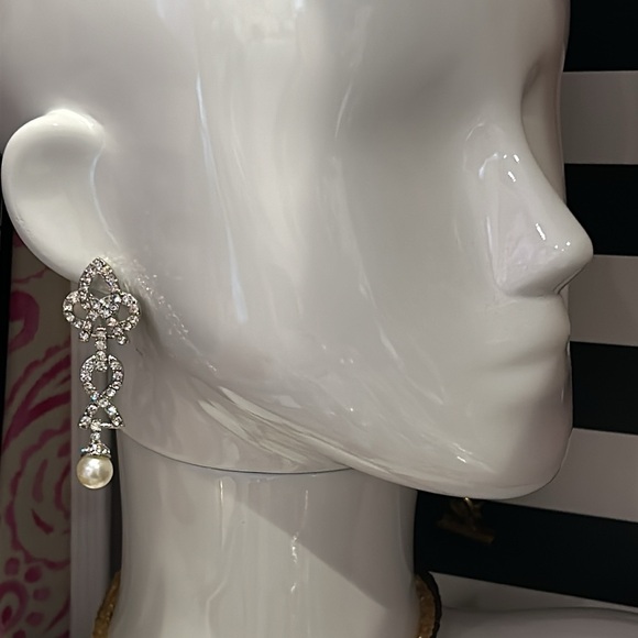 Stunning Crystal & Pearl Drop Unique Private Label Earrings-Boutique - Picture 8 of 8
